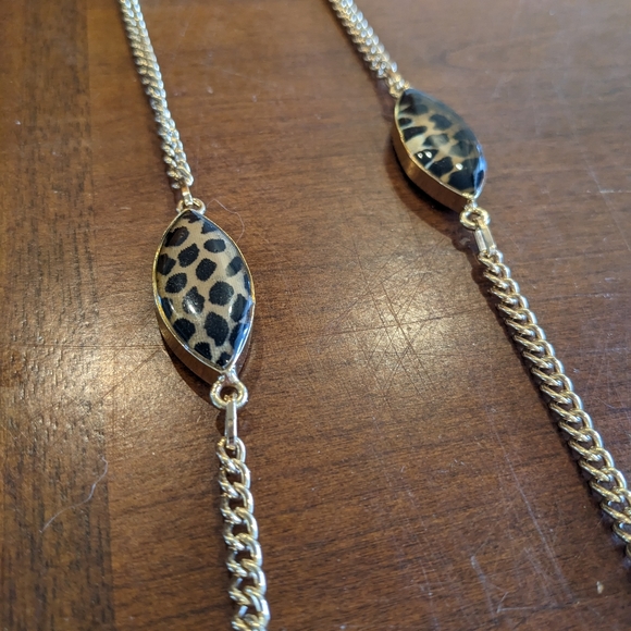 Chico's Jewelry - 3/$12 😍 Chicos animal print gold tone necklace